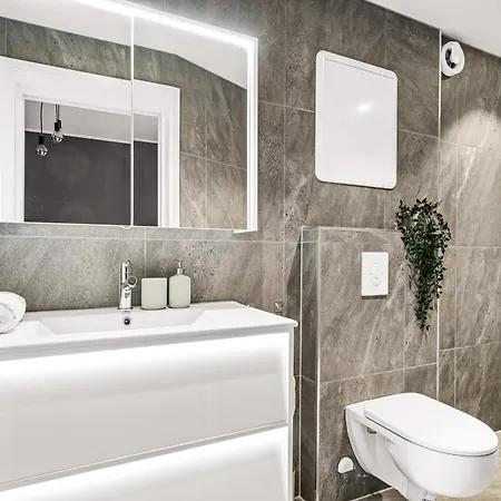 Light & Modern, Μπέργκεν