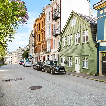 Διαμέρισμα Light & Modern,